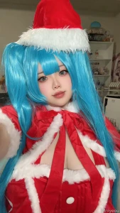 Merry christmas cosplay miku part 2