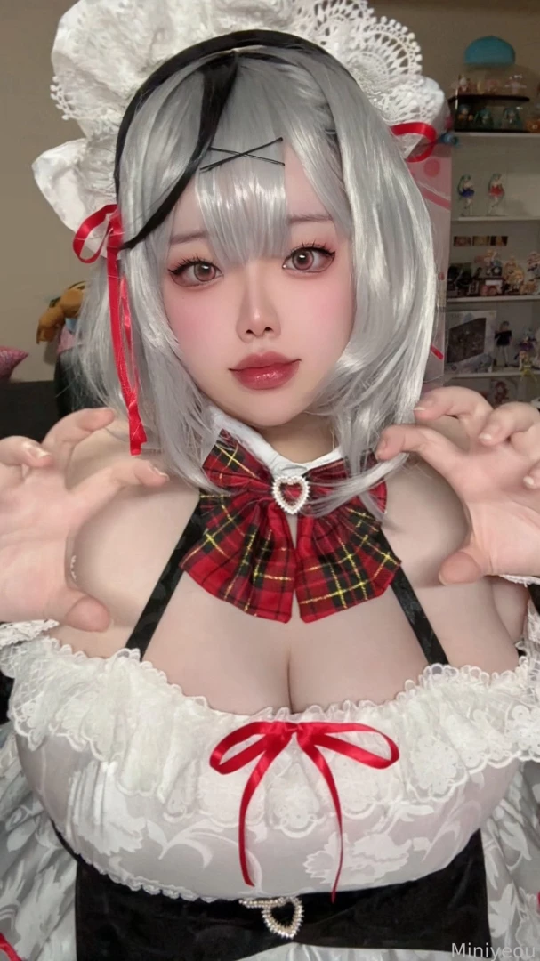 I m going to miss her cosplay maid chloe from hololive i put my part 4 