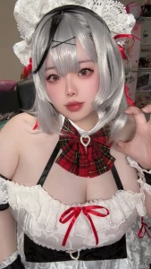 I m going to miss her cosplay maid chloe from hololive i put my