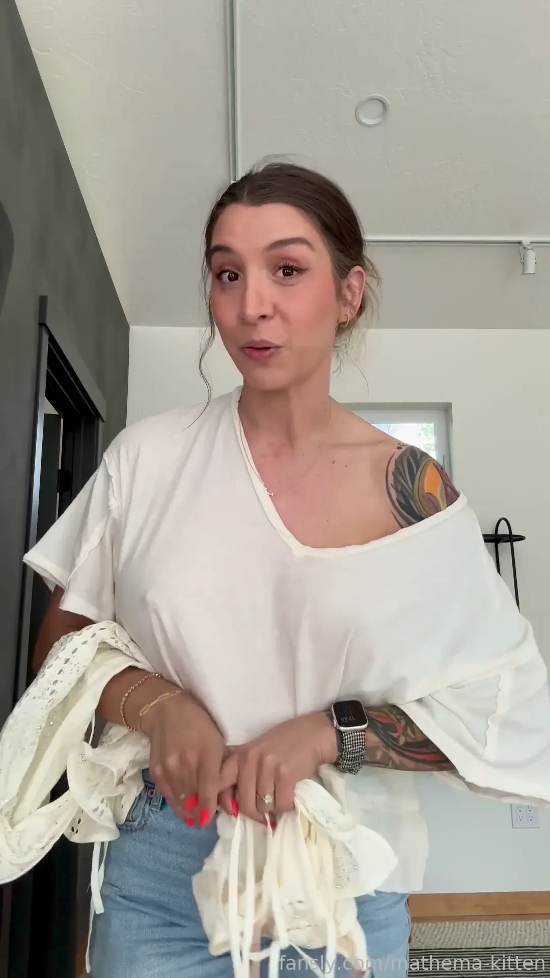 I need help choosing my outfit for the white attire party at xbiz next 