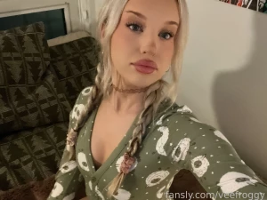 Non feety version of my last post part 2