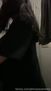 Got back from work early today and thought i d film myself pee for you