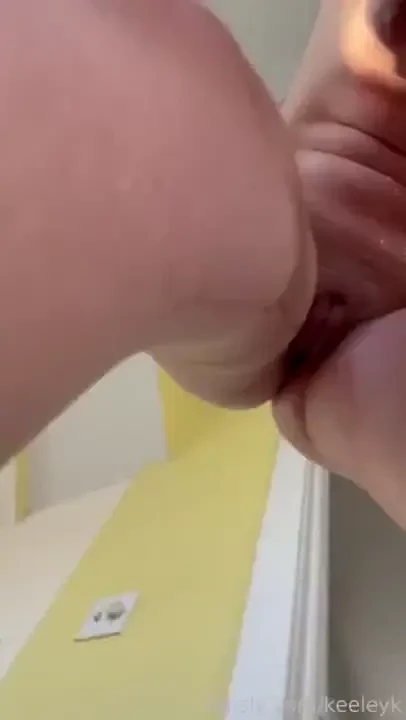 I cant walk down the isle like this cucky hehe 