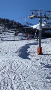 I broke my shoulder from snowboarding yesterday lt it s in so much