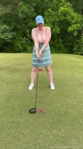 How s my golf swing fyp golf outside public nudity boobs bigtits free