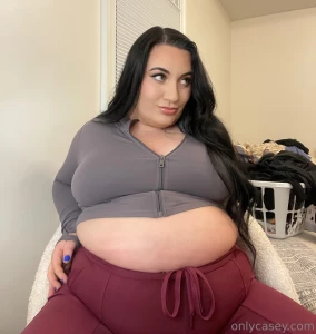 I bought this outfit thinking i could wear it to work as a chic scrub part 3