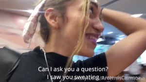 Crew-exclusive 2 - mall adventures