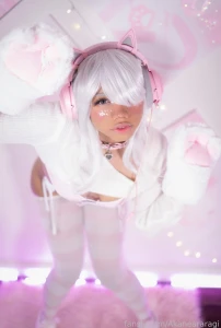 Just a playful kitten lt 3 part 10