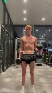 Working out x flexing