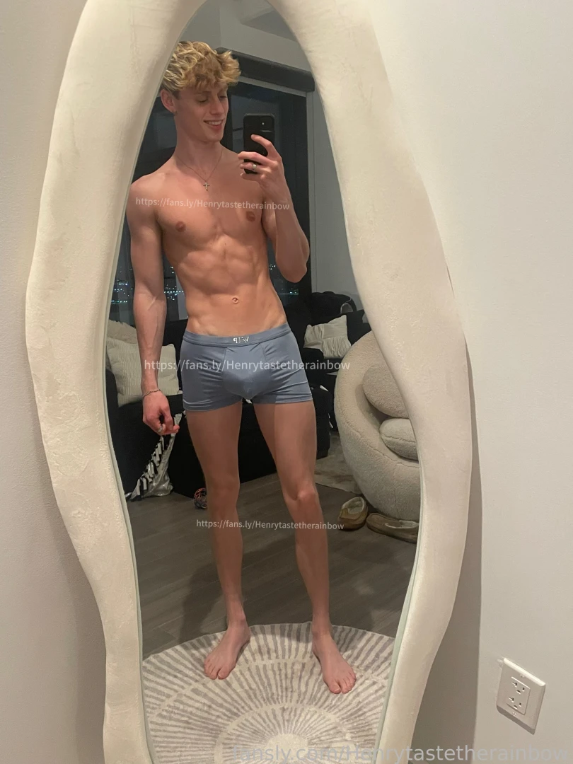 Love full body mirror pics 