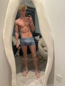 Love full body mirror pics