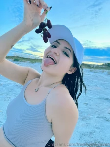 Can i suck you like these grapes part 1