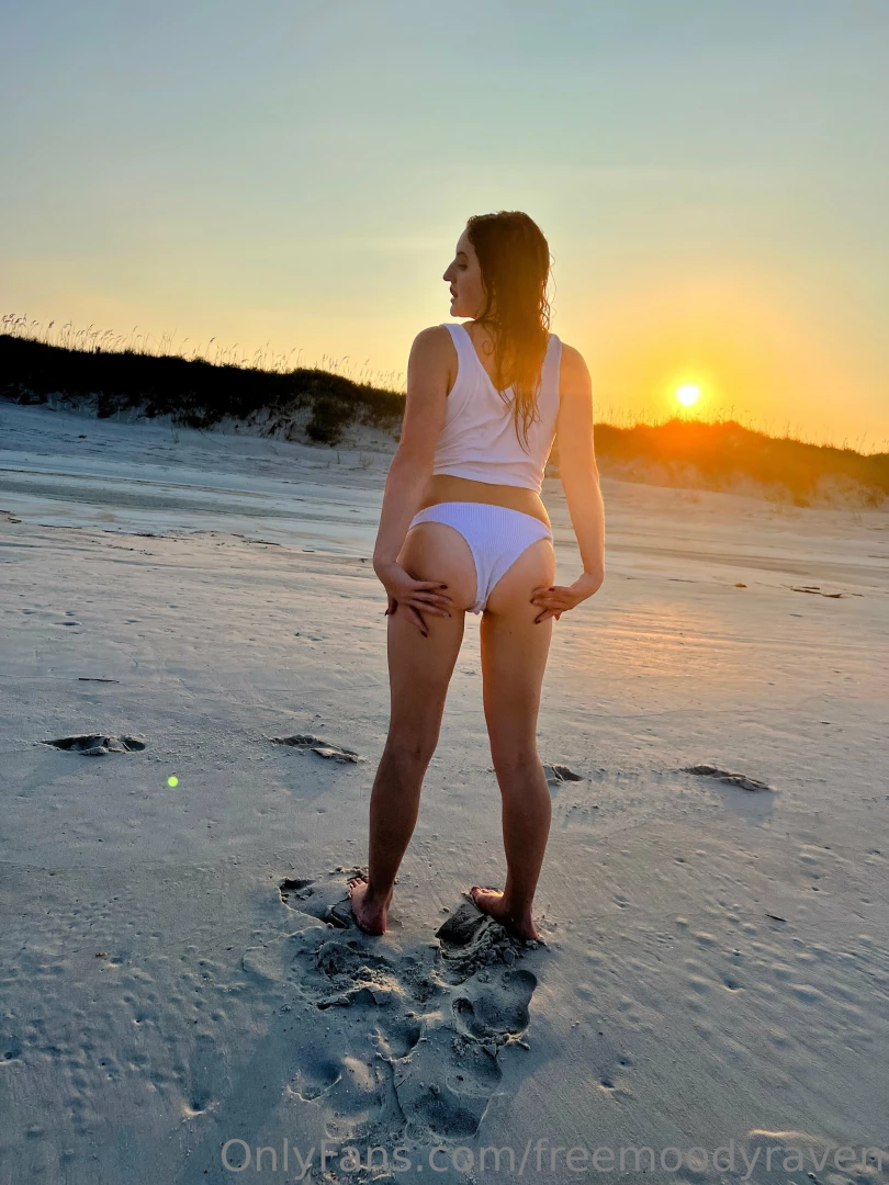 Naughty nights at the beach gt gt gt 