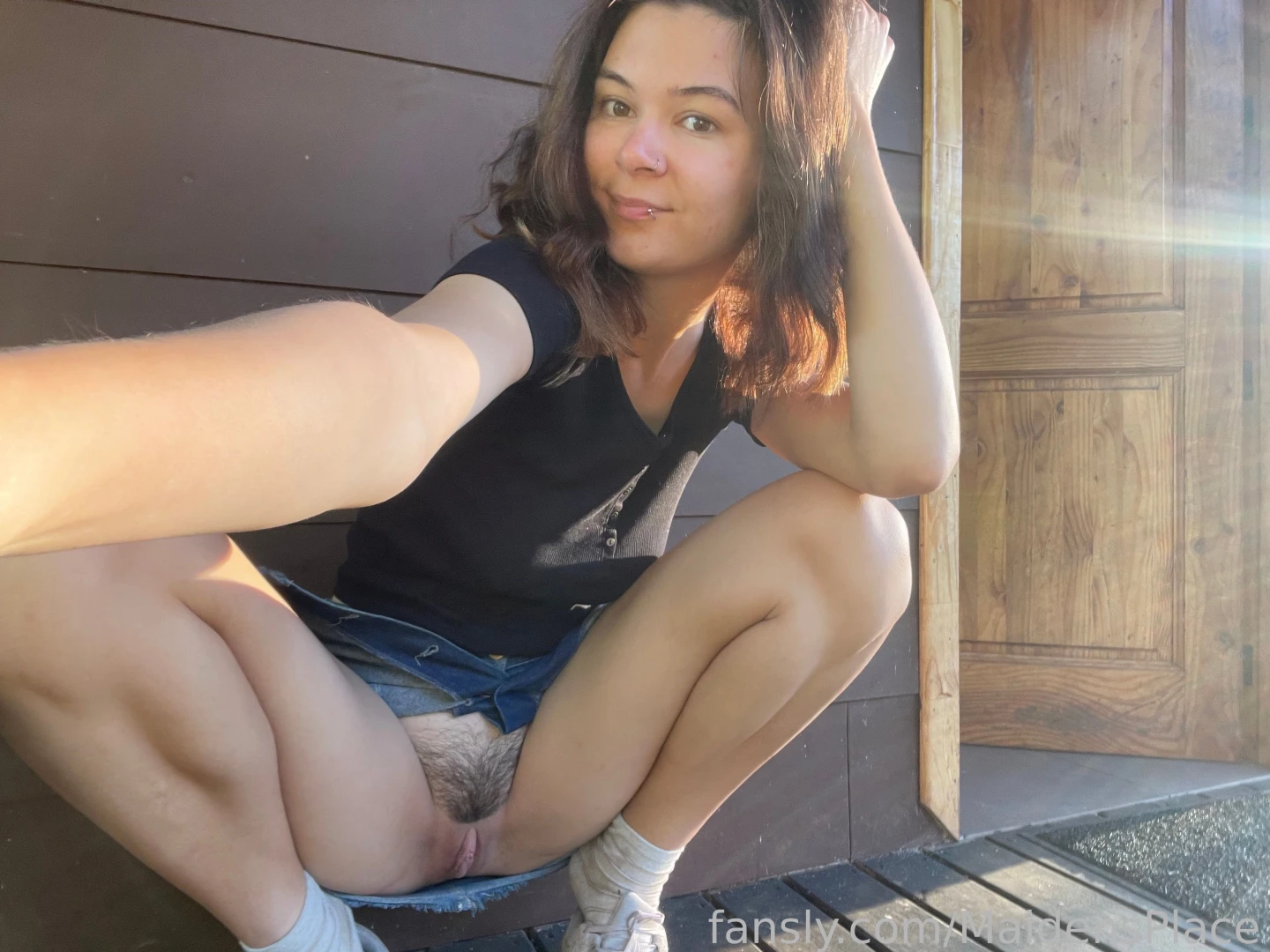 Hola como estas pussy pics girl hairy cute beauty outdoor outdoors 