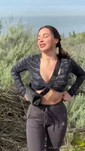 Have a beautiful day my loves