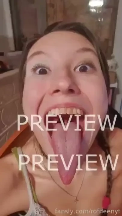 Finished customs 1 min - closeup long tongue and face uvula deep 