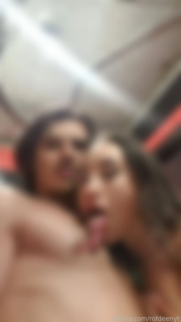 So sweet fyp rofdeenyt sexy fetish girl girlfriend tongue longtongue part 1 