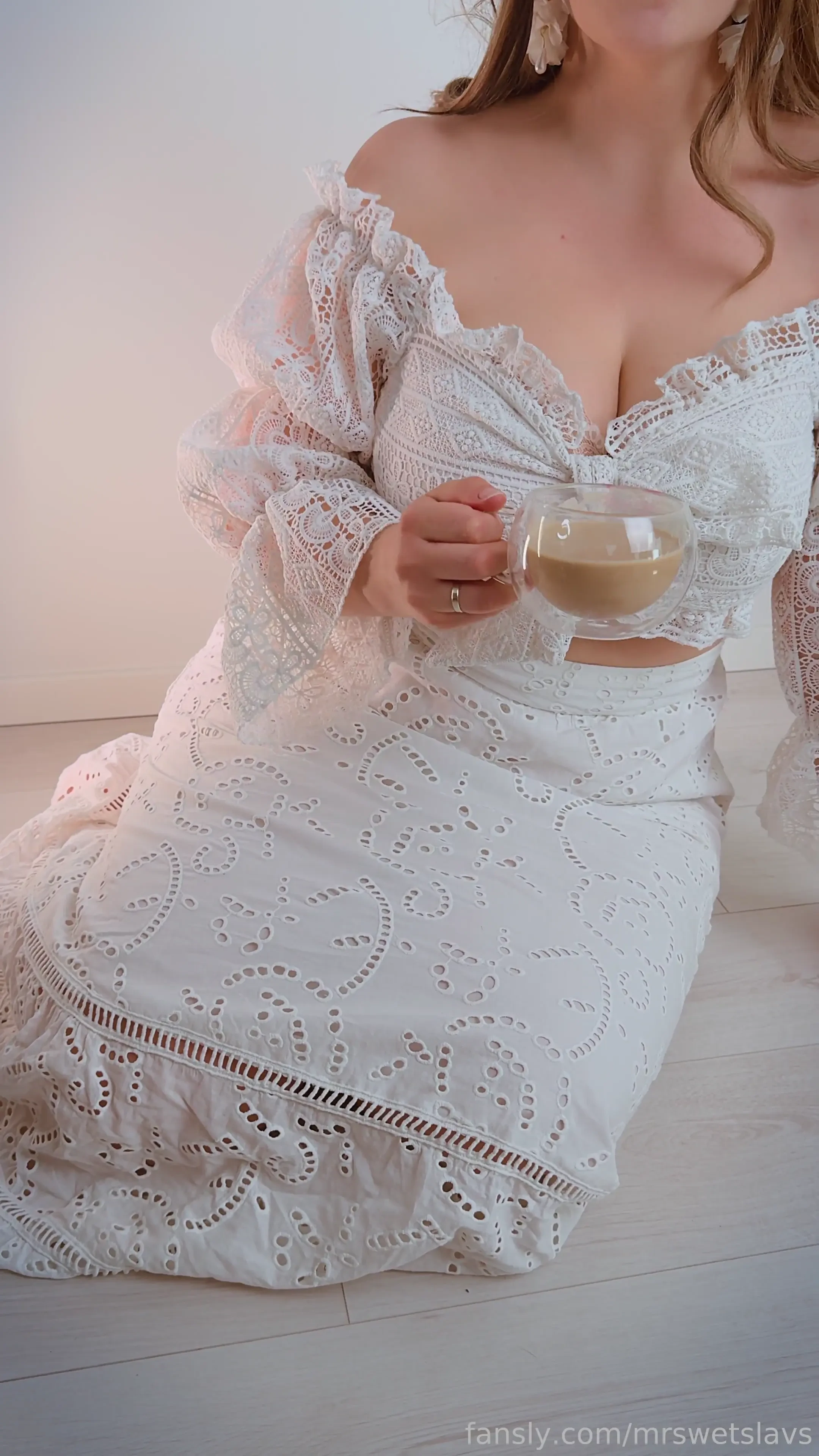 Starting the day with a smooth elegant coffee the best moments are yet 