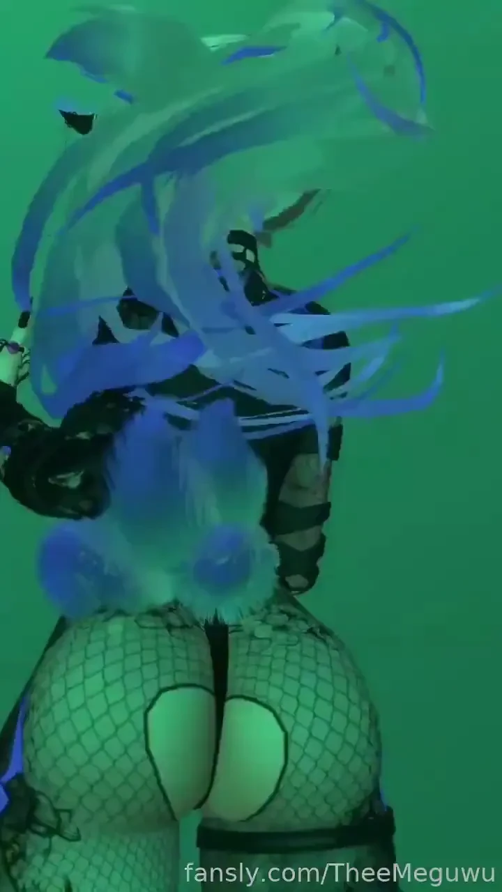 I know this pretty rave girl flashing lights stream tonight fyp lewd 