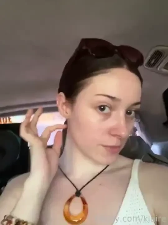 Ootd we went to the grocery store today honestly it was so cool to see 