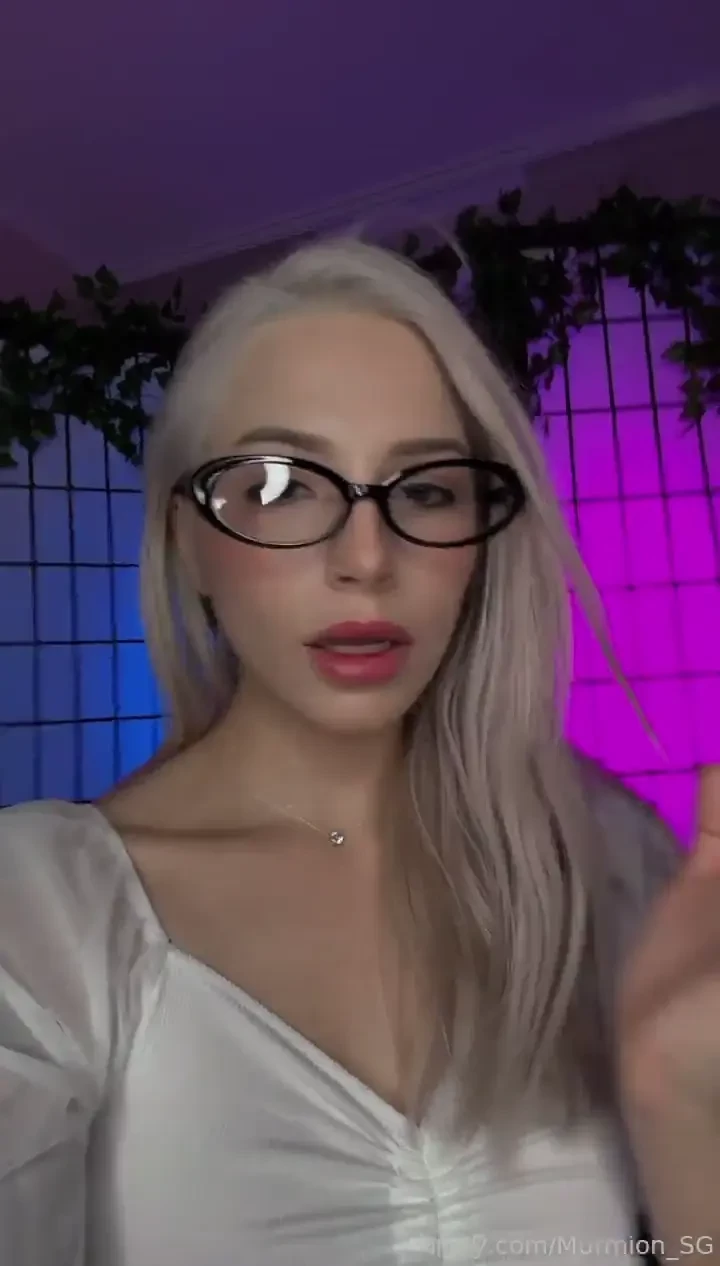 I ve been told a lot that i look sexy in glasses murmion_sg 