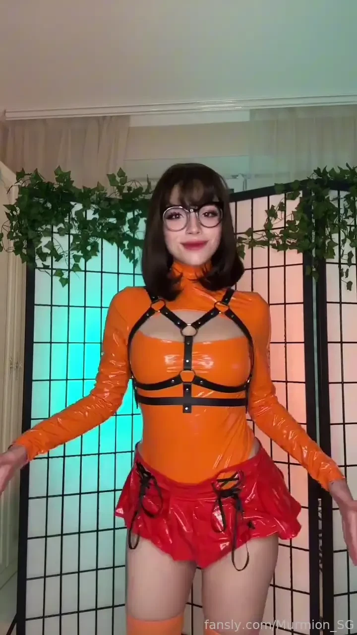 Wait murmion_sg _______________ pawg cosplay brunette velma teen young part 1 