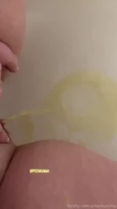 Goood morning shower pee