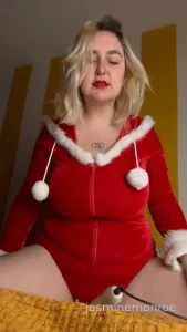 One subscriber only tip 10 watch ms claus hump her wand amp oil her