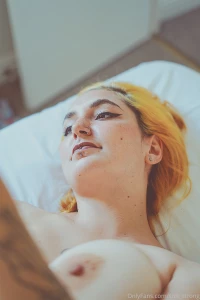 Good morning from your favourite yellow princess