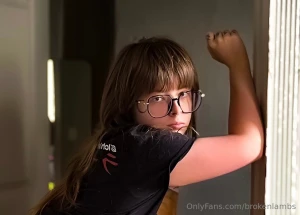 Have i gotten thicker ps don t tell sasuke that i wore naruto s shirt part 6