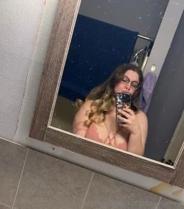 Spent 40 minutes on my hair amp makeup just to cum within minutes