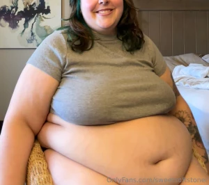 My feeder bf and i are currently on a roadtrip and i m going to share part 1