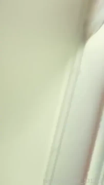 Oops phone dropped natural lipstick lifestyle blonde longhair teen 