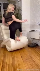 Where should this light be asshole fyp butthole buttplug leggings