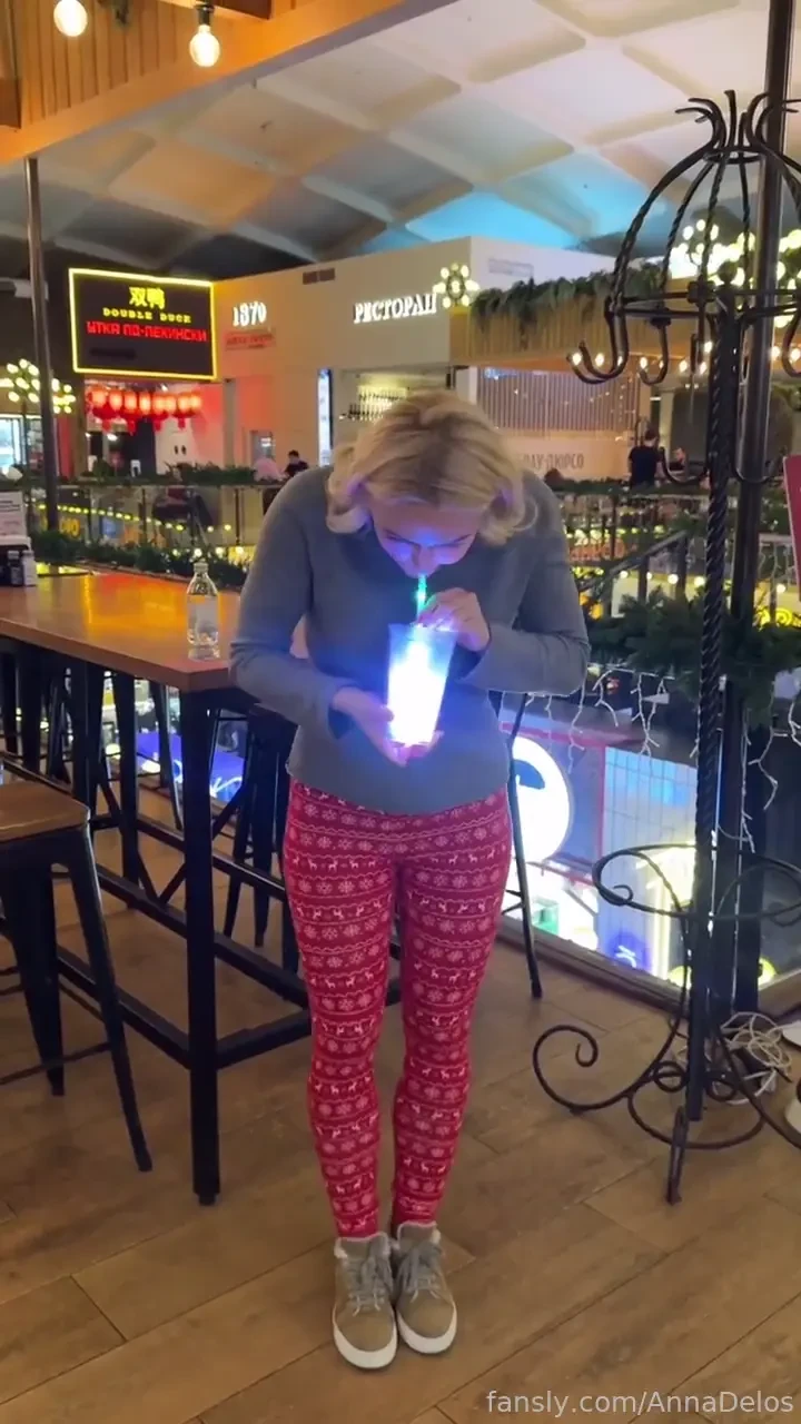 Do you want to try my cocktail fyp public outdoors buttplug flexible 