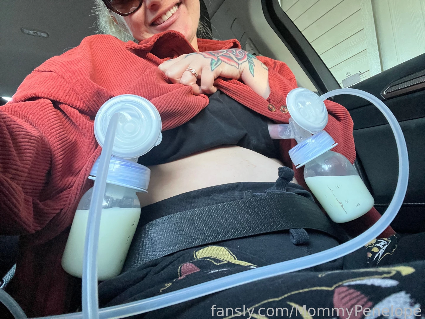 Happy thursday i m milking while driving today lactation fetish 