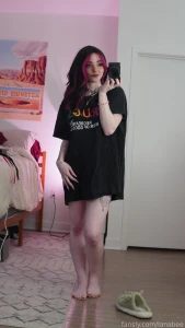 Whats under the oversized tee lol part 2