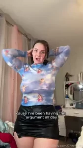 Guys help me with my very serious question please bbw mommy pawg milf