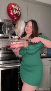 Today is my day i am officially a year older and ready to meet a new