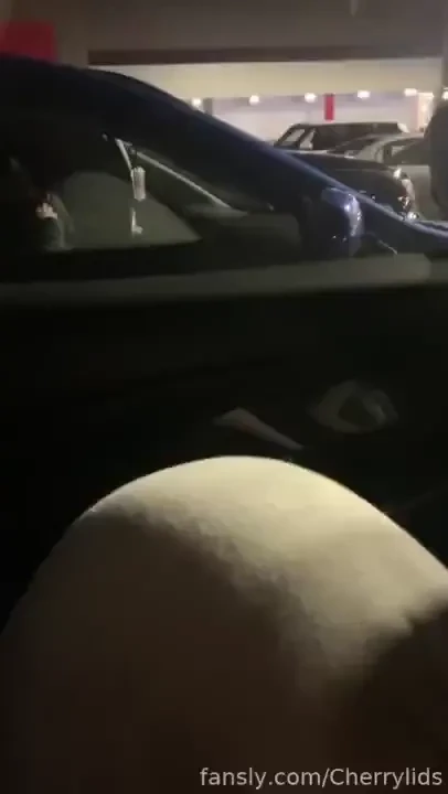 Hot advent day 2 i ve decided to drive to a jcpenney parking lot and 