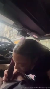 Car head in the city