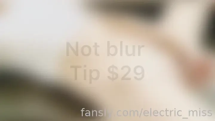 Such a quick action today after coming home from work pussy play dildo 