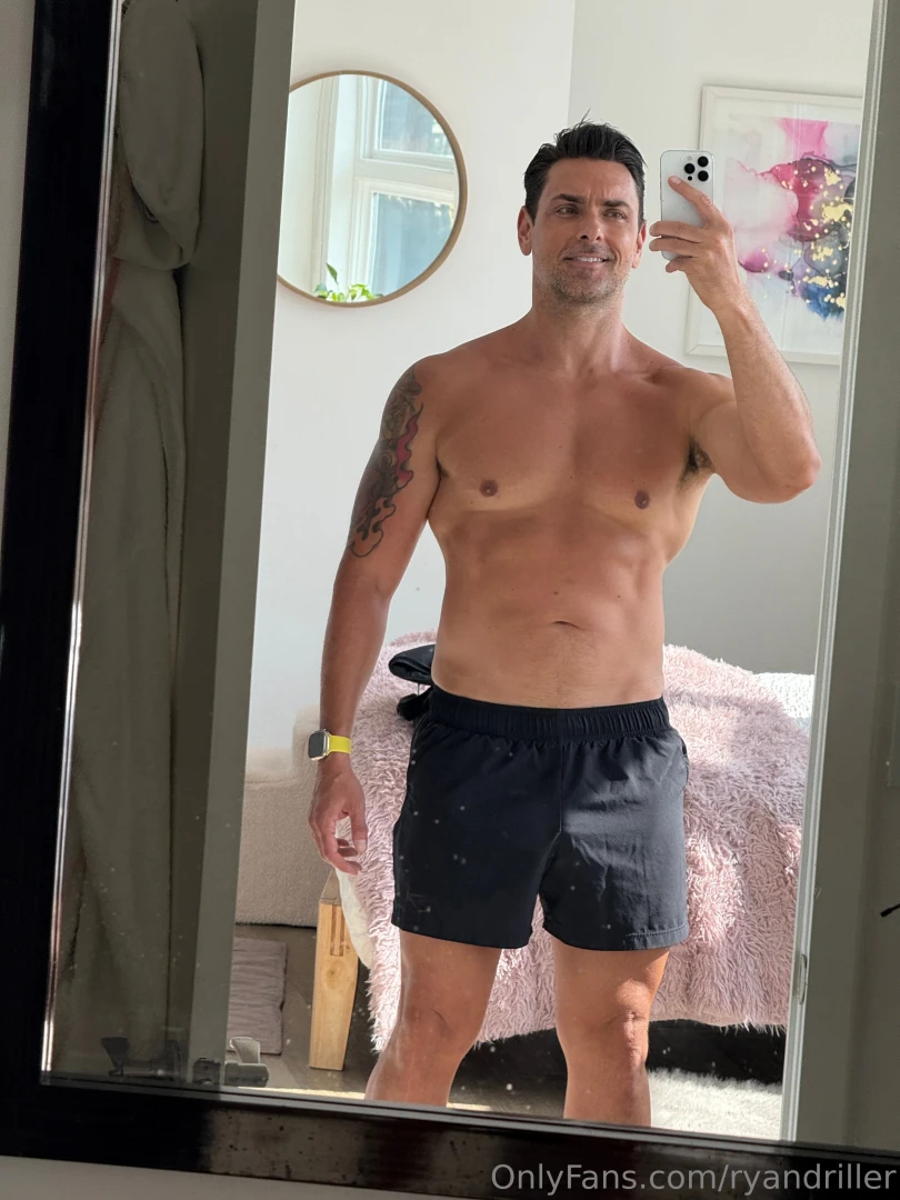 Not gonna lie it s been a rough week been super busy with shoots and 