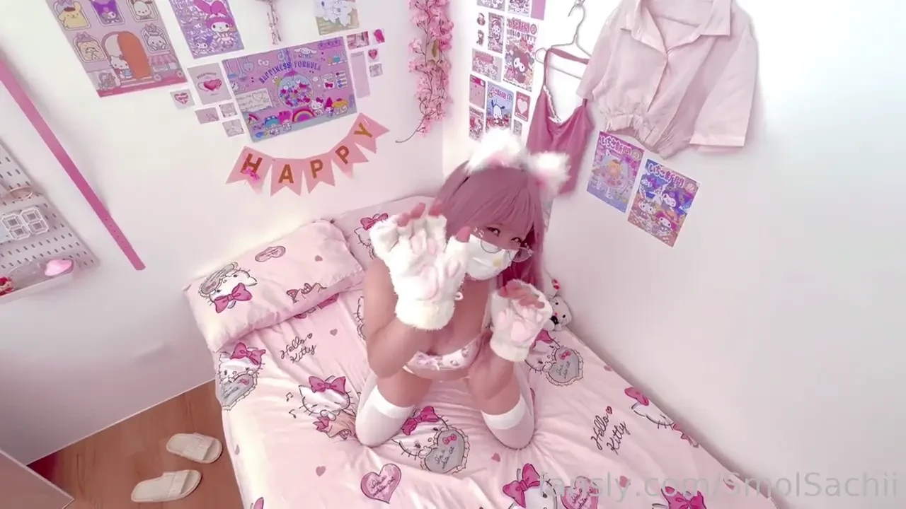 Flash news a rare footage of little kitty getting naughty on cam was 