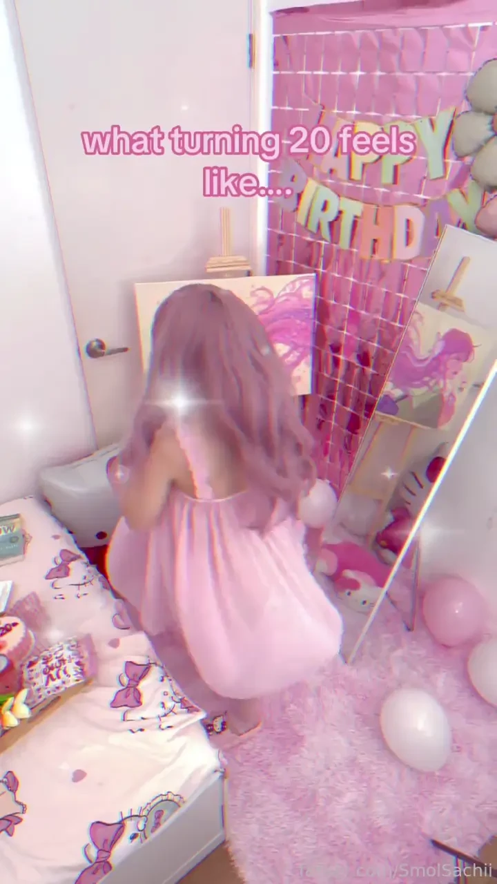 And what turning 20 looks like ready to blow cakes with sachi-chan 