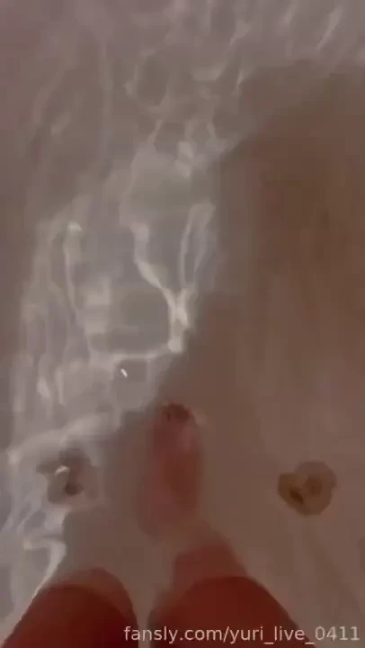 380001342992687104 