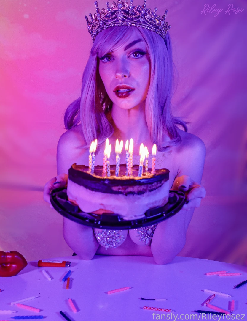 It s my birthday the best birthday you could give me is a tip or happy 