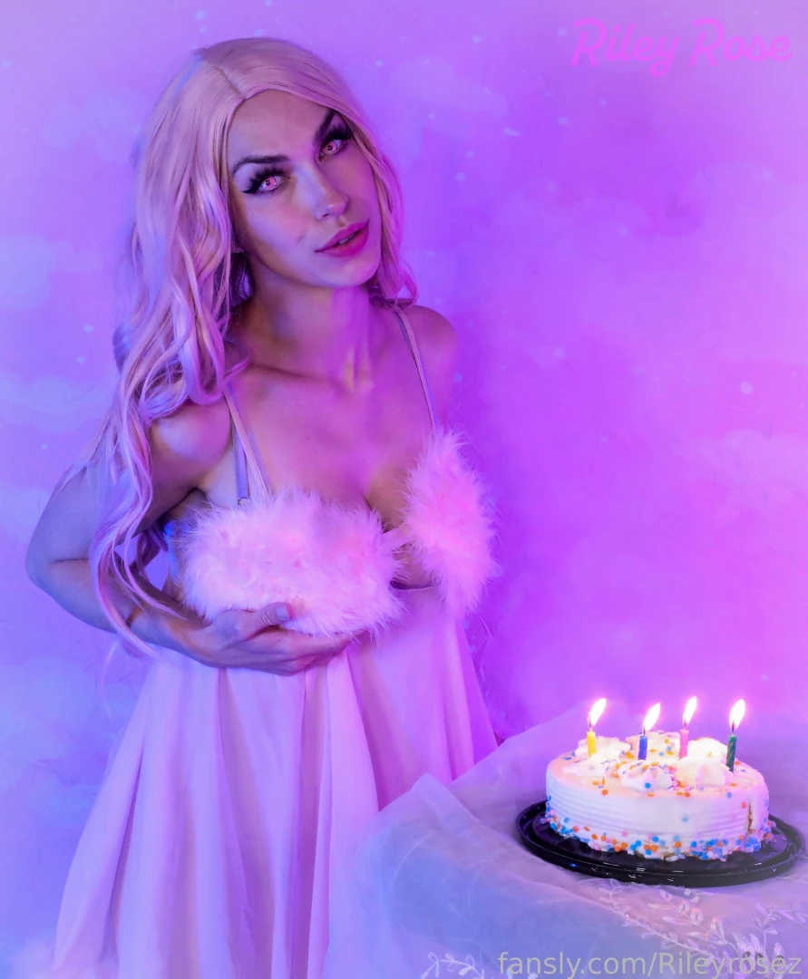 I m doing my final birthday celebration on twitch today 4pm pst twitch part 7 