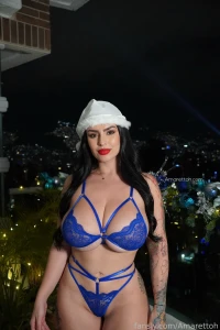 Who want christmas present fyp teen squirt bigboobs milkers anal