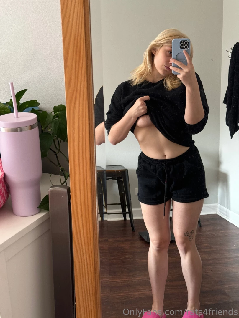 I would show u more but u gotta spoil me for that - 